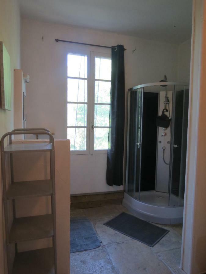 B&B Mas Les Lecques Beaucaire  Exterior photo